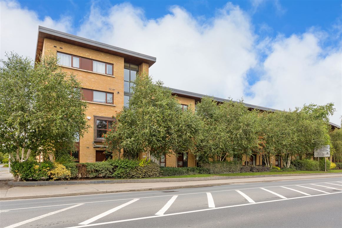 10 Castlegate Square, Adamstown, Co.Dublin