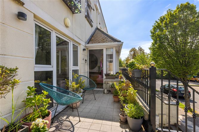 https://photos-a.propertyimages.ie/media/8/2/1/4929128/fe7f4ae1-65c1-4315-afa8-caad0fee1b1f_l.jpg