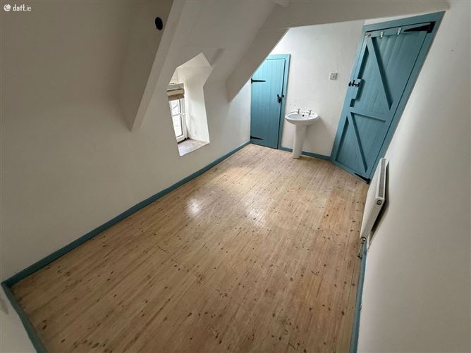 12 Barrack Street, Kinsale, Cork
