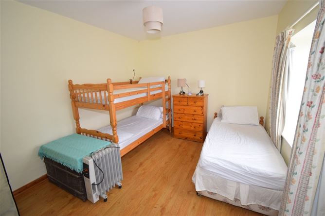 Aradakip, Dromahair, Leitrim