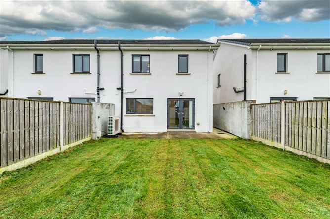 102 Grand Canal Wood, Allenwood, Co. Kildare