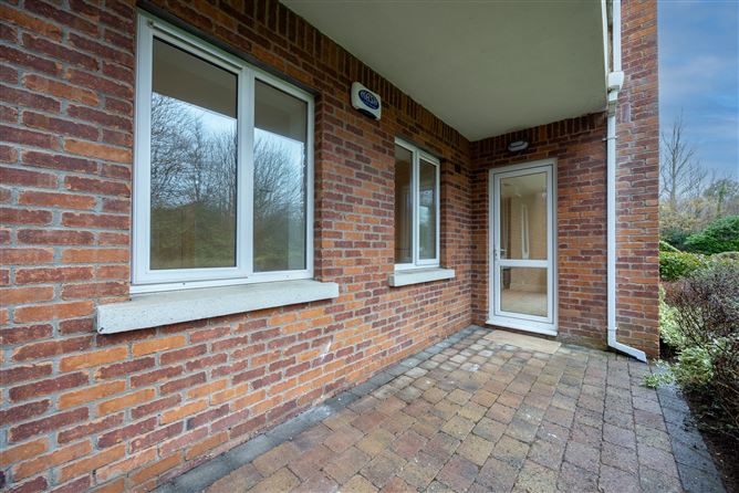 38 Ballintyre Grove, Ballinteer,   Dublin 16