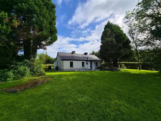 Photo 19 of 34 — Corgar Cottage, Gorvagh, Carrick-On-Shannon, Leitrim