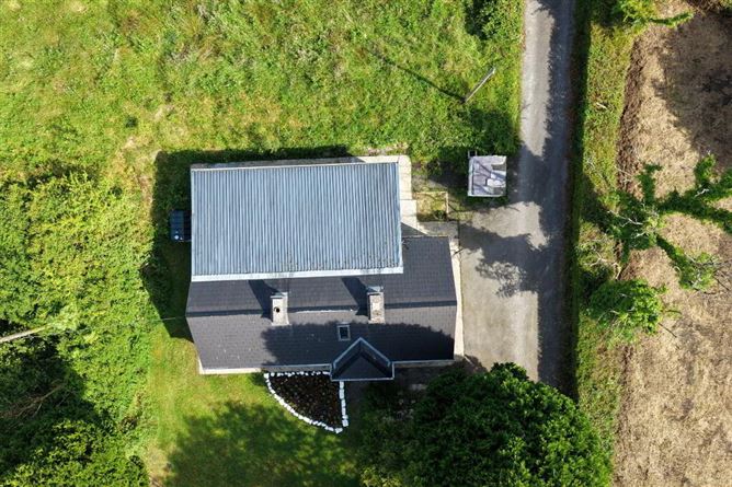 Photo 28 of 34 — Corgar Cottage, Gorvagh, Carrick-On-Shannon, Leitrim