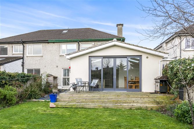 16 Fairbrook Lawn, Rathfarnham, Dublin 14