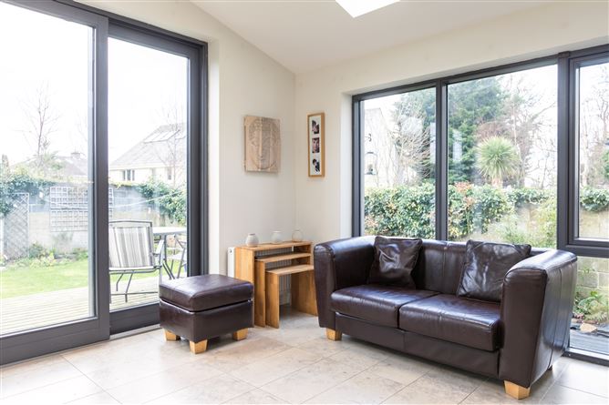 16 Fairbrook Lawn, Rathfarnham, Dublin 14