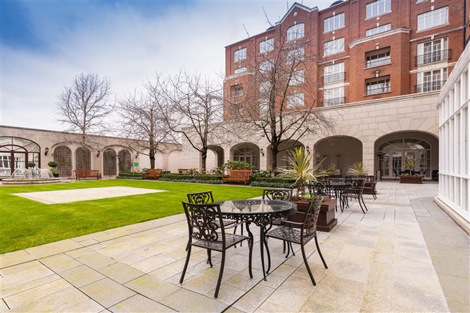 Residence 18, InterContinental Hotel, Simmonscourt Road, Ballsbridge, Dublin 4