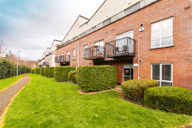 65 Beechdale Court, Ballycullen, Dublin 24