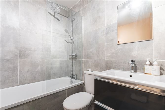65 Beechdale Court, Ballycullen, Dublin 24