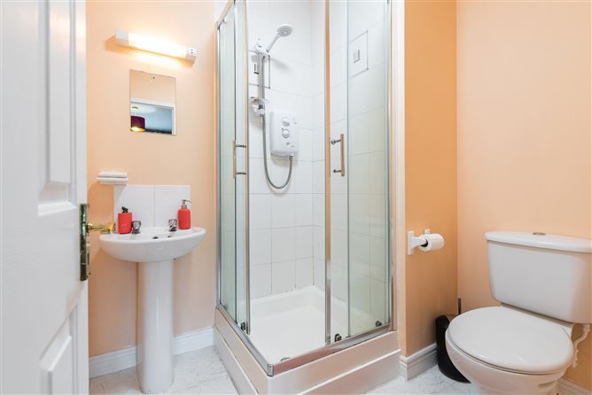 65 Beechdale Court, Ballycullen, Dublin 24