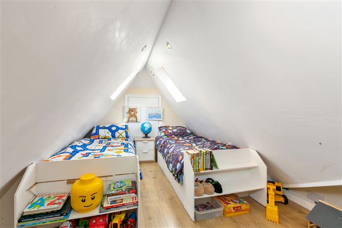 22A Sarsfield Park, Lucan, Co. Dublin