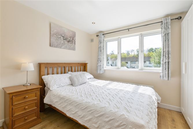 22A Sarsfield Park, Lucan, Co. Dublin