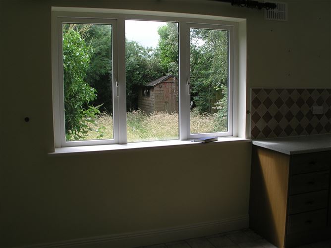 2 Mooreville Estate, Rathdowney, Laois