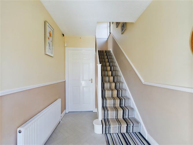 27 Oak Lawns, Athy, County Kildare