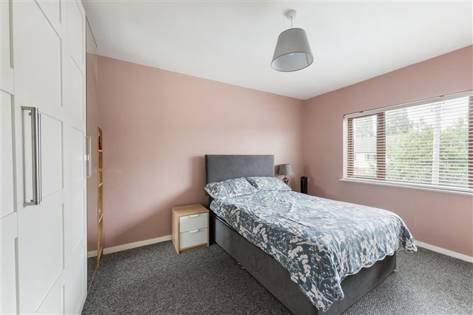 118 Taney Crescent, Goatstown, Dublin 14