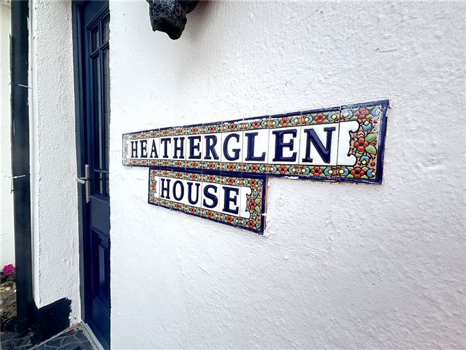 Heather Glen House, Letterdife, Roundstone, Connemara, Co. Galway