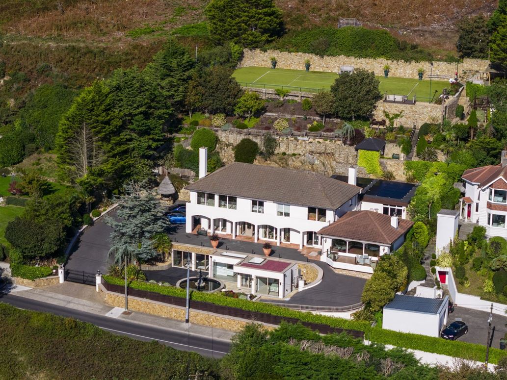Carrigkeal, 26 Carrickbrack Road, The Baily, Howth, Co. Dublin