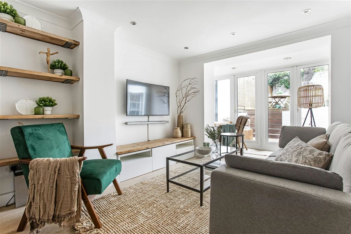 Vivid Allure,London,Greater London,United Kingdom