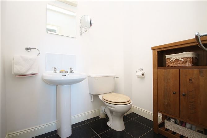 5 Woodstown Lawn, Knocklyon, D16