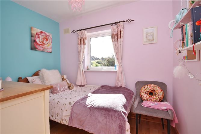 5 Woodstown Lawn, Knocklyon, D16