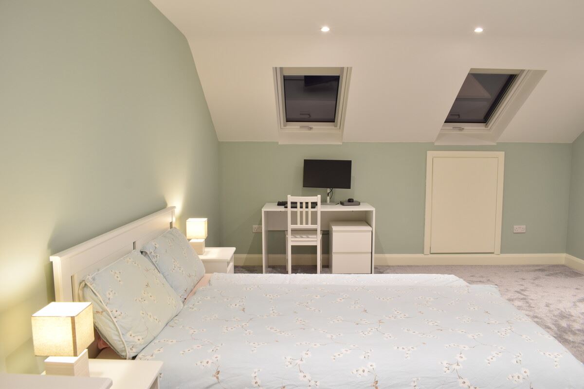 Room in friendly familly, Lucan, Co. Dublin