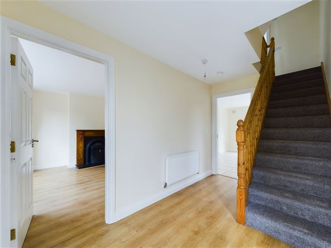 5 Dun Lia, Loughtagalla, Thurles, Co. Tipperary
