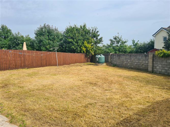 5 Dun Lia, Loughtagalla, Thurles, Co. Tipperary