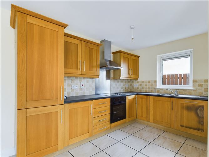 5 Dun Lia, Loughtagalla, Thurles, Co. Tipperary