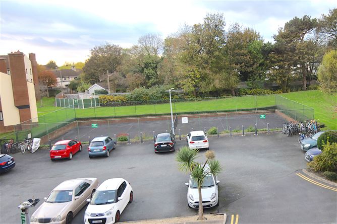 Apartment 47, Brooklawn, Strandville Avenue East, Clontarf,   Dublin 3
