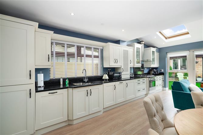 6 Temple Manor Grove, Walkinstown, Dublin 12