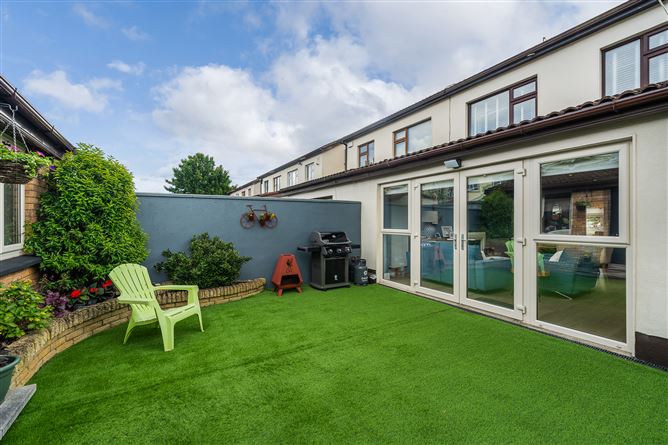 6 Temple Manor Grove, Walkinstown, Dublin 12