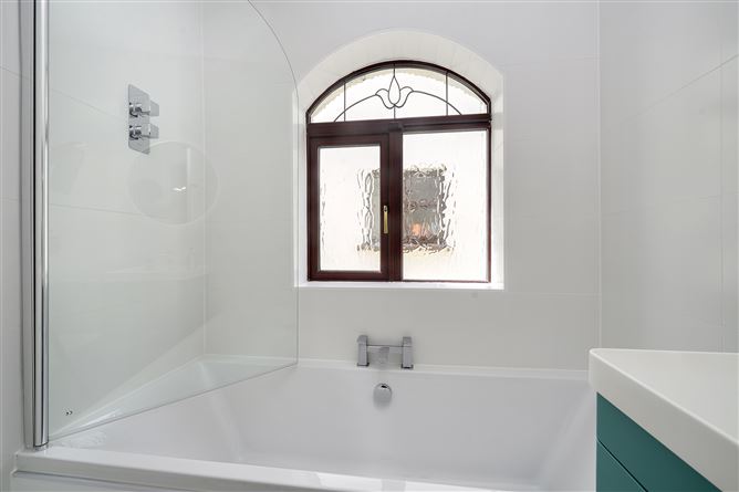 6 Temple Manor Grove, Walkinstown, Dublin 12