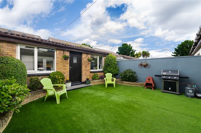 6 Temple Manor Grove, Walkinstown, Dublin 12
