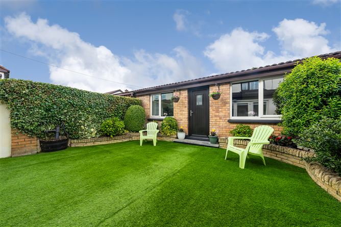 6 Temple Manor Grove, Walkinstown, Dublin 12