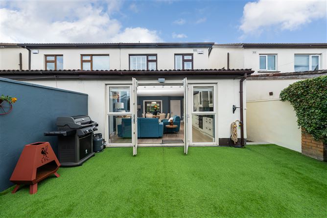 6 Temple Manor Grove, Walkinstown, Dublin 12