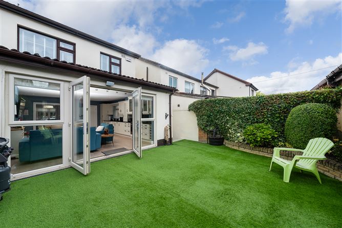 6 Temple Manor Grove, Walkinstown, Dublin 12