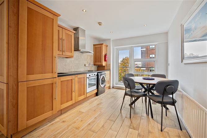 44 Trinity Court, White Street, Cork