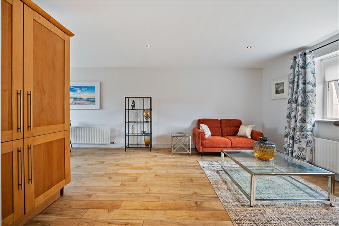 44 Trinity Court, White Street, Cork