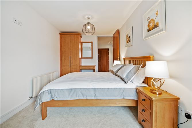 44 Trinity Court, White Street, Cork