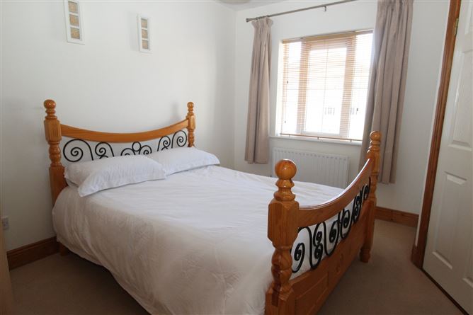 14 Mount Eustace Close, Tyrrelstown, Dublin 15