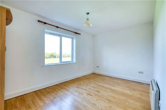 5 Clarissa, The Courtyard, Newtownforbes, Co. Longford
