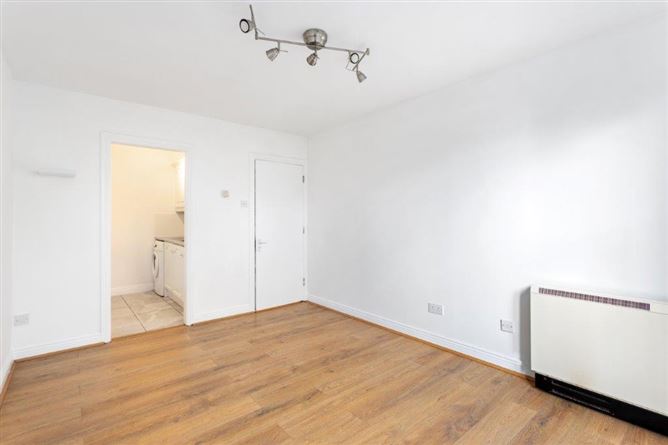 Apartment 2, Owenstown Lodge, Owenstown Park, Mount Merrion, County Dublin