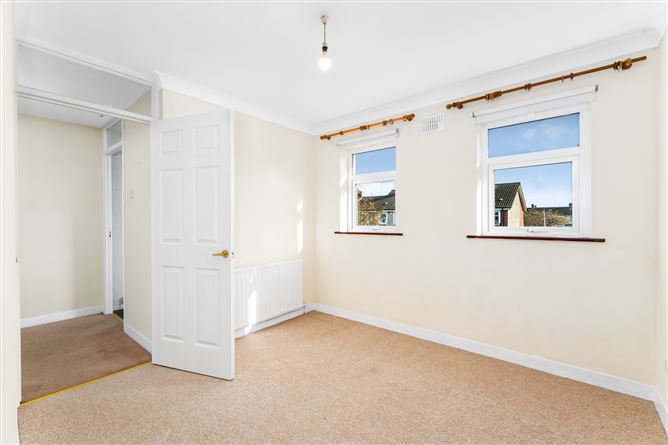 38 Foxdene Green, Lucan, Co. Dublin