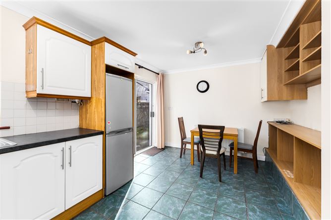 38 Foxdene Green, Lucan, Co. Dublin