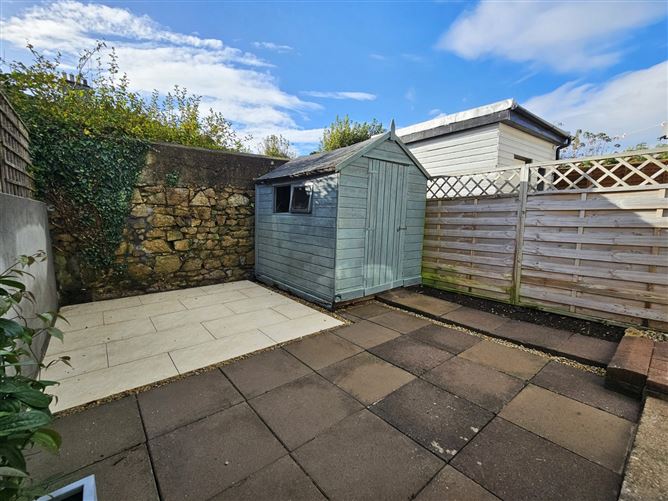 57 Smyth's Villas, York Road, Dun Laoghaire, Co. Dublin