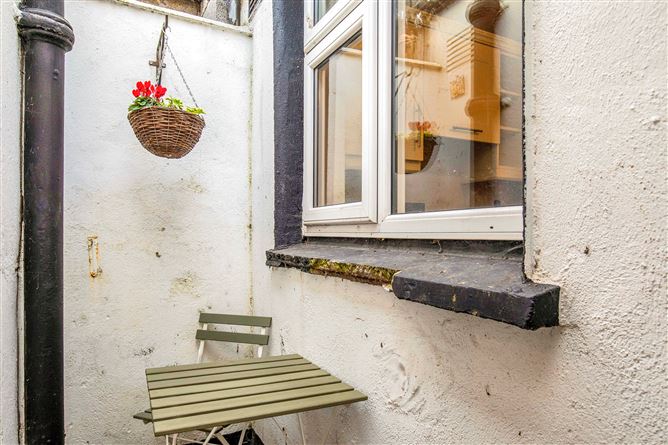 74 Kirwan Street Cottages, Stoneybatter, Dublin