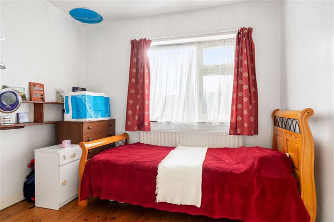 14 Foxfield Road, Raheny, Dublin 5