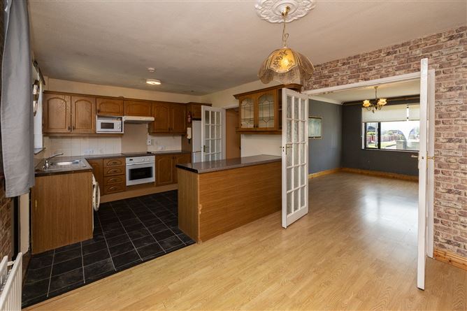31 Tamarisk Avenue , Kilnamanagh,   Dublin 24