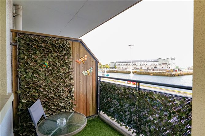 7 Tonn na Mara, The Docks, City Centre, Galway