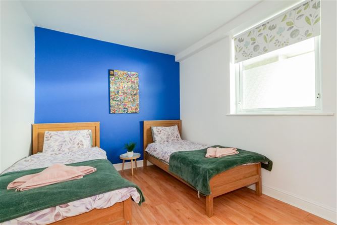 7 Tonn na Mara, The Docks, City Centre, Galway